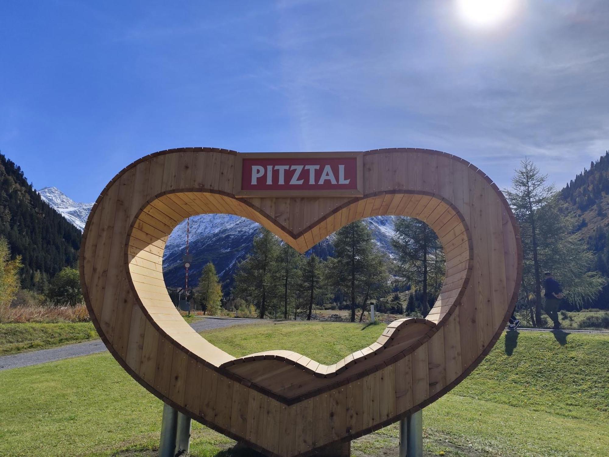 Apart Gschwandthof Sankt Leonhard im Pitztal Exterior photo